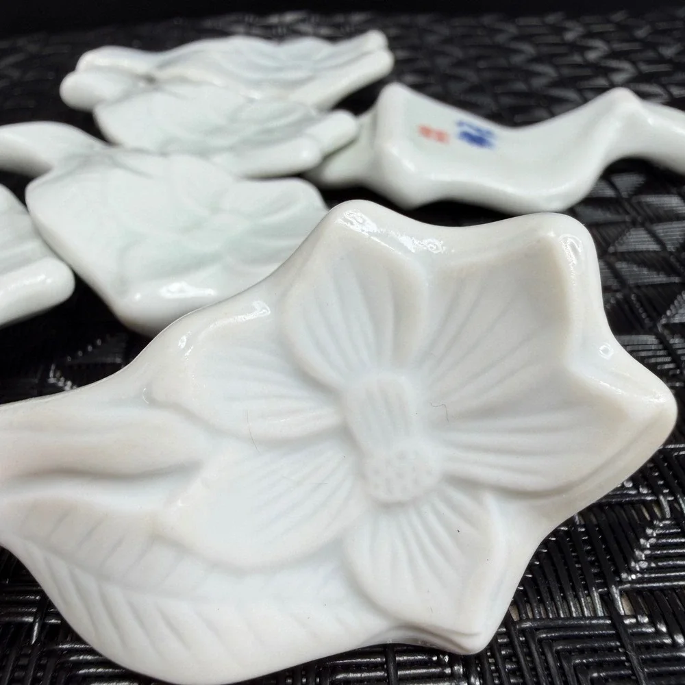 Vintage White Porcelain Floral Chopstick Rests Set of 6 Embossed Flower Leaf VTG